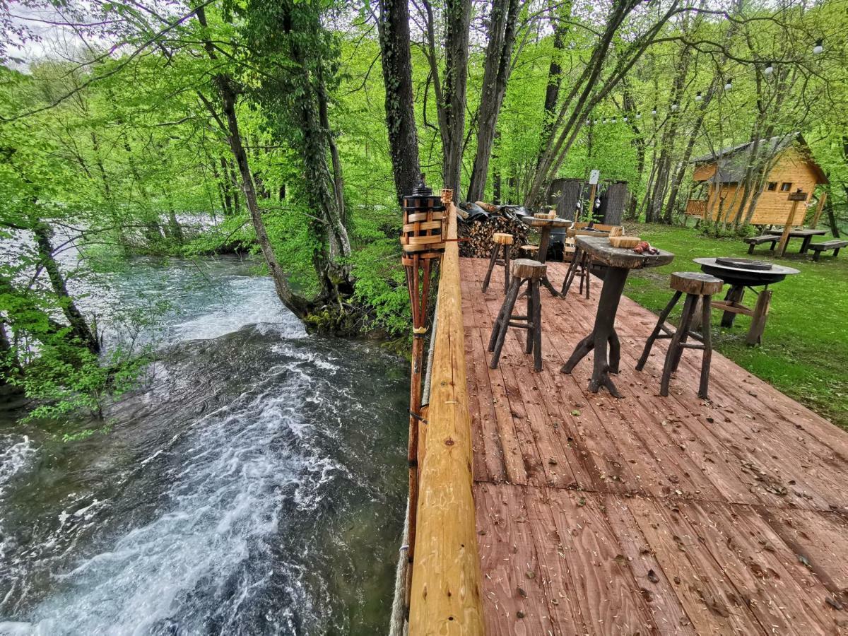 Riverland Gornji Zvecaj Exterior photo